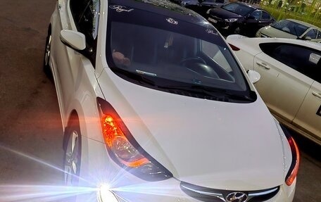 Hyundai Avante, 2011 год, 950 000 рублей, 6 фотография