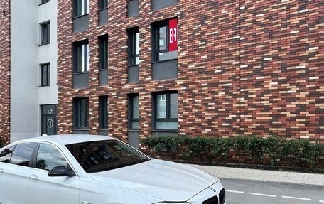 BMW 5 серия, 2016 год, 1 950 000 рублей, 6 фотография
