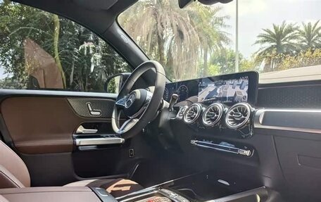 Mercedes-Benz GLB, 2024 год, 4 800 000 рублей, 7 фотография