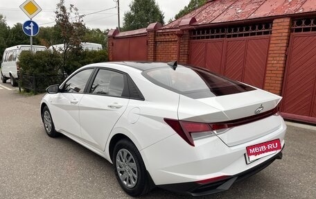 Hyundai Elantra, 2021 год, 1 710 000 рублей, 5 фотография