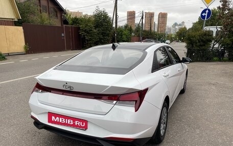 Hyundai Elantra, 2021 год, 1 710 000 рублей, 8 фотография