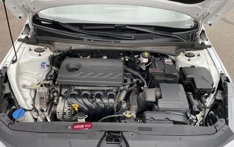 Hyundai Elantra, 2021 год, 1 710 000 рублей, 13 фотография