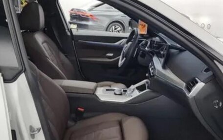 BMW 4 серия, 2024 год, 5 990 000 рублей, 9 фотография