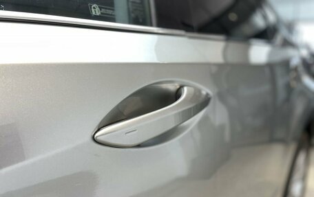 Lexus RX IV рестайлинг, 2019 год, 4 500 000 рублей, 9 фотография