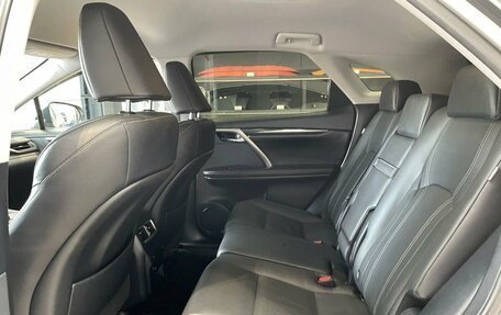 Lexus RX IV рестайлинг, 2019 год, 4 500 000 рублей, 14 фотография