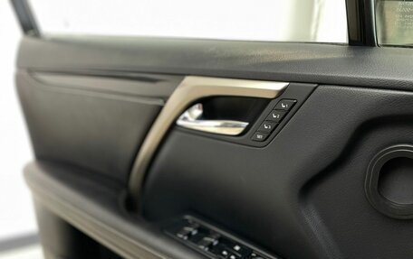 Lexus RX IV рестайлинг, 2019 год, 4 500 000 рублей, 24 фотография
