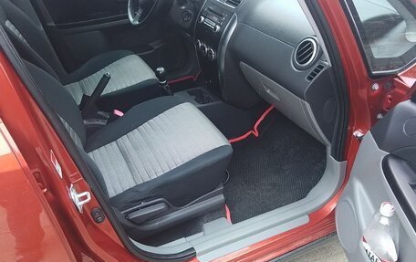 Suzuki SX4 II рестайлинг, 2008 год, 590 000 рублей, 18 фотография