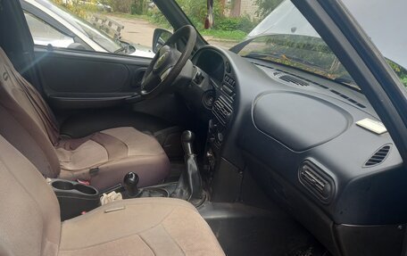 Chevrolet Niva I рестайлинг, 2013 год, 550 000 рублей, 3 фотография