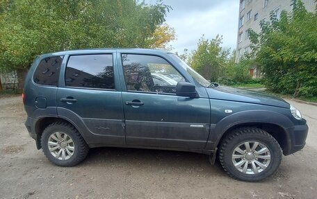 Chevrolet Niva I рестайлинг, 2013 год, 550 000 рублей, 13 фотография