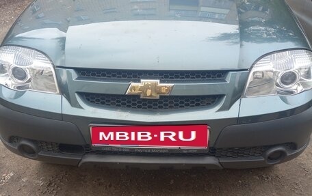 Chevrolet Niva I рестайлинг, 2013 год, 550 000 рублей, 16 фотография