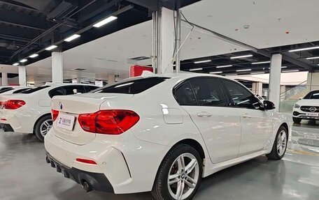 BMW 1 серия, 2023 год, 2 411 000 рублей, 7 фотография