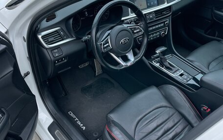 KIA Optima IV, 2019 год, 2 300 000 рублей, 7 фотография