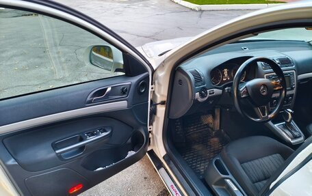Skoda Octavia, 2011 год, 1 420 000 рублей, 8 фотография