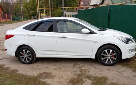 Hyundai Solaris II рестайлинг, 2014 год, 1 150 000 рублей, 4 фотография