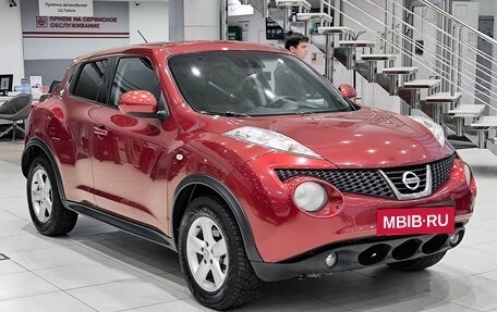Nissan Juke II, 2011 год, 750 000 рублей, 3 фотография