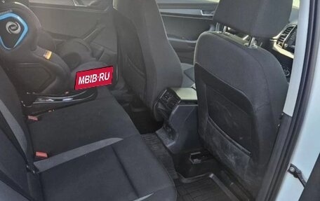 Skoda Karoq I, 2020 год, 2 200 000 рублей, 13 фотография