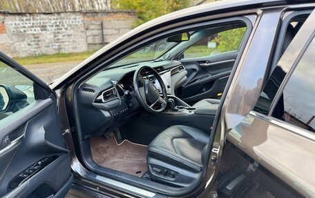 Toyota Camry, 2019 год, 3 200 000 рублей, 16 фотография