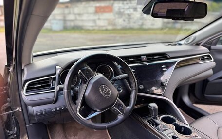 Toyota Camry, 2019 год, 3 200 000 рублей, 17 фотография