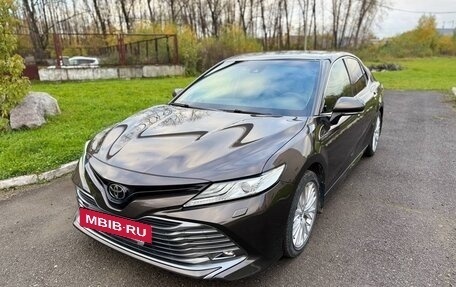 Toyota Camry, 2019 год, 3 200 000 рублей, 28 фотография
