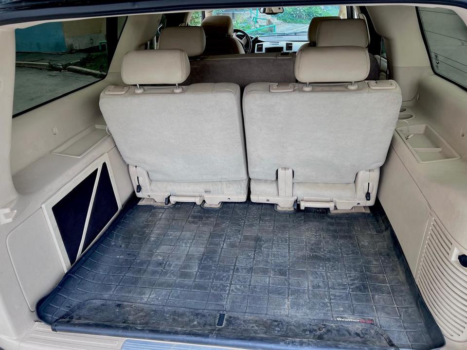 Cadillac Escalade III, 2007 год, 1 800 000 рублей, 6 фотография