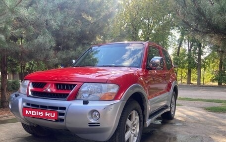 Mitsubishi Pajero III рестайлинг, 2005 год, 950 000 рублей, 3 фотография