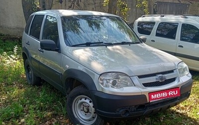 Chevrolet Niva I рестайлинг, 2018 год, 525 000 рублей, 1 фотография
