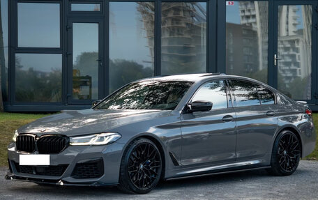 BMW 5 серия, 2021 год, 4 799 993 рублей, 1 фотография