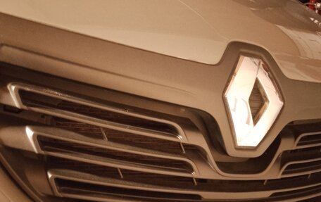 Renault Trafic, 2016 год, 2 295 000 рублей, 16 фотография