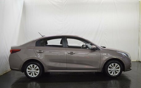 KIA Rio IV, 2019 год, 1 130 000 рублей, 4 фотография