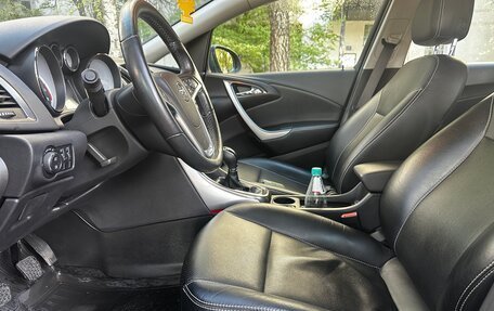 Opel Astra J, 2011 год, 800 000 рублей, 10 фотография