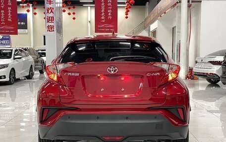 Toyota C-HR I рестайлинг, 2021 год, 1 745 277 рублей, 5 фотография