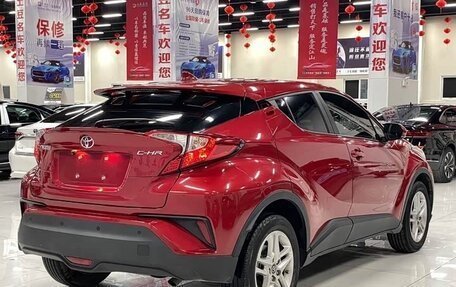 Toyota C-HR I рестайлинг, 2021 год, 1 745 277 рублей, 6 фотография