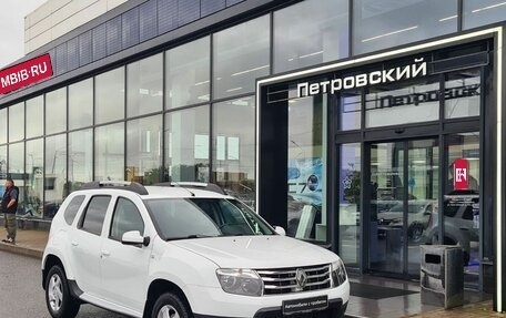 Renault Duster I рестайлинг, 2014 год, 998 000 рублей, 1 фотография