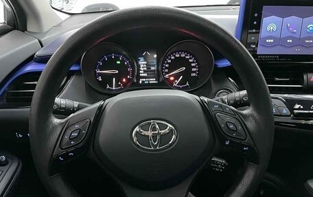 Toyota C-HR I рестайлинг, 2021 год, 1 759 277 рублей, 12 фотография