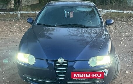 Alfa Romeo 147 I рестайлинг, 2001 год, 525 000 рублей, 2 фотография