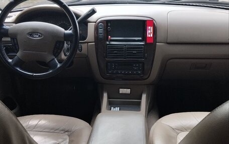 Ford Explorer III, 2004 год, 800 000 рублей, 7 фотография