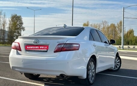 Toyota Camry, 2011 год, 1 490 000 рублей, 10 фотография