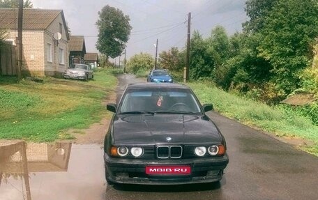 BMW 5 серия, 1988 год, 400 000 рублей, 1 фотография