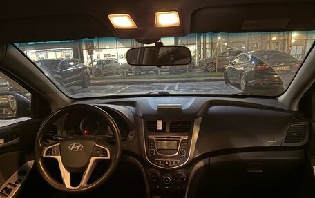 Hyundai Solaris II рестайлинг, 2012 год, 499 000 рублей, 5 фотография