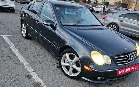 Mercedes-Benz C-Класс, 2005 год, 950 000 рублей, 3 фотография