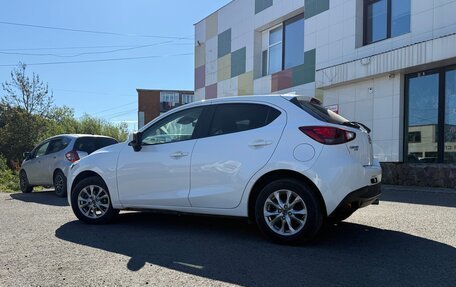 Mazda Demio IV, 2016 год, 1 300 000 рублей, 4 фотография