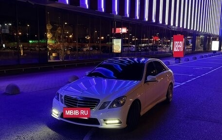 Mercedes-Benz E-Класс, 2012 год, 2 100 000 рублей, 16 фотография