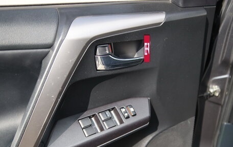 Toyota RAV4, 2015 год, 1 744 920 рублей, 14 фотография