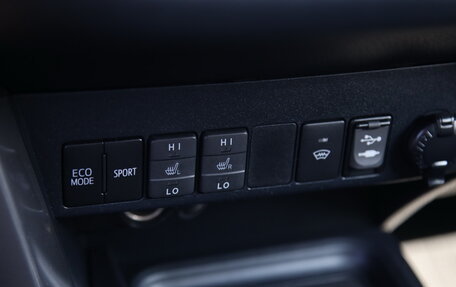Toyota RAV4, 2015 год, 1 744 920 рублей, 23 фотография