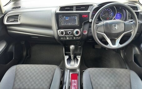 Honda Fit III, 2013 год, 780 000 рублей, 15 фотография