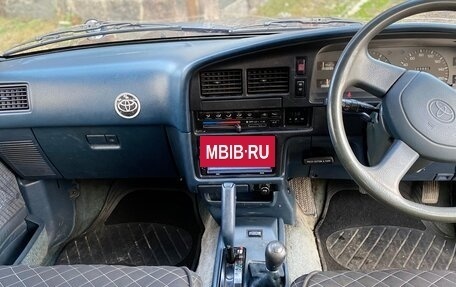 Toyota Hilux Surf III рестайлинг, 1992 год, 530 000 рублей, 5 фотография