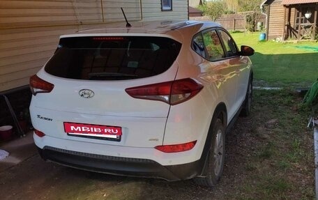 Hyundai Tucson III, 2016 год, 1 750 000 рублей, 4 фотография