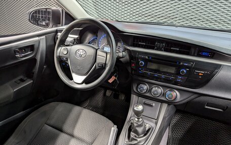 Toyota Corolla, 2013 год, 1 155 000 рублей, 19 фотография
