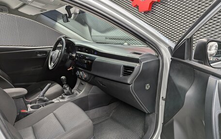 Toyota Corolla, 2013 год, 1 155 000 рублей, 15 фотография