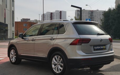 Volkswagen Tiguan II, 2020 год, 2 690 000 рублей, 7 фотография